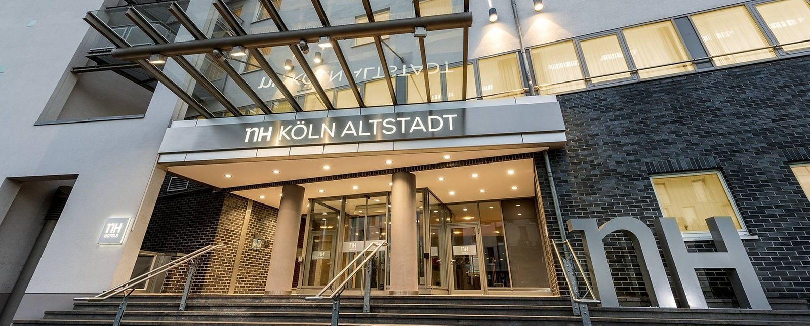 Nh Koeln Altstadt Exterior foto