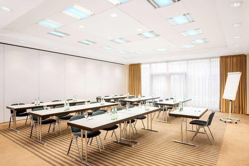 Nh Koeln Altstadt Facilidades foto